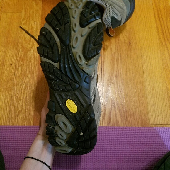 Merrell Vibram Hiking Shoes - Picture 6 of 6